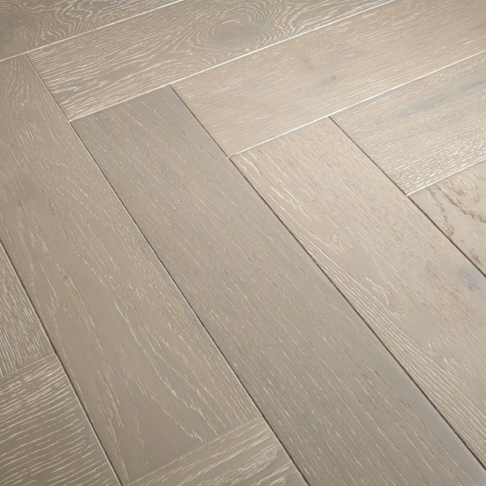 Developer Herringbone Greywashed Oak Wood Floor 14 x 100 x 400 (mm) - homes-and-floors