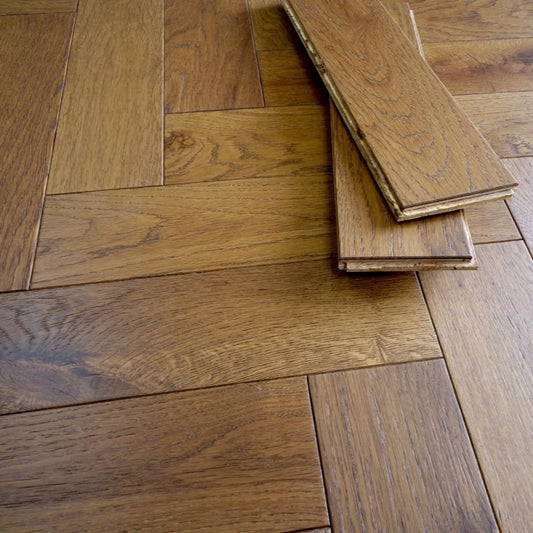 Developer Herringbone Smoked Oak Wood Flooring 14 x 90 x 450 (mm)