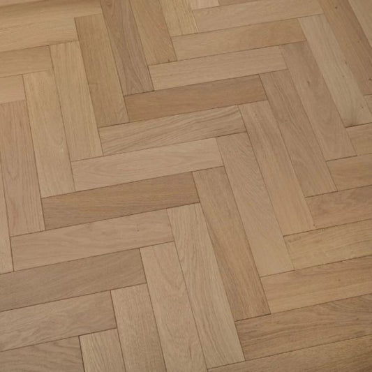 Oxford Herringbone Scandinavian Oak Wood Flooring 14 x 90 x 400 (mm)