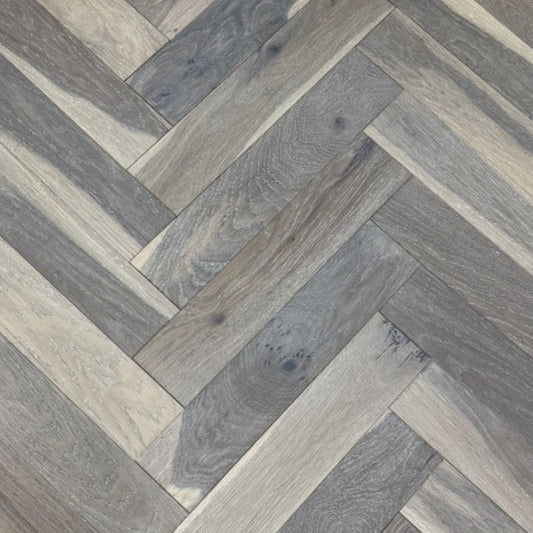 Harrogate Herringbone Smoked Grey Oak 10 x 90 x 450 (mm)