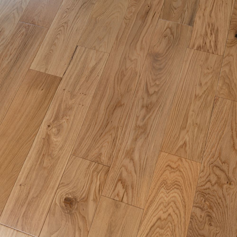 Beaconsfield UV Lacquered Oak Wood Flooring 18 x 150 (mm)