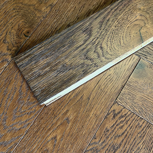 Harrogate Herringbone Dark Oak 10 x 90 x 600 (mm)