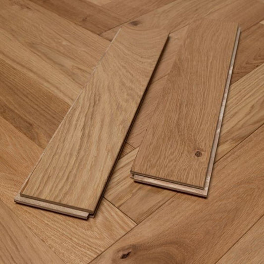 Developer Herringbone Oak Wood Flooring Brushed UV Oiled 14 x 90 x 450 (mm) - homes-and-floors