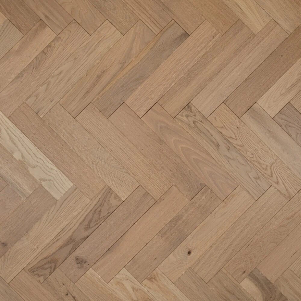 Developer Herringbone Oak Wood Flooring Invisible 14 x 90 x 450 (mm)