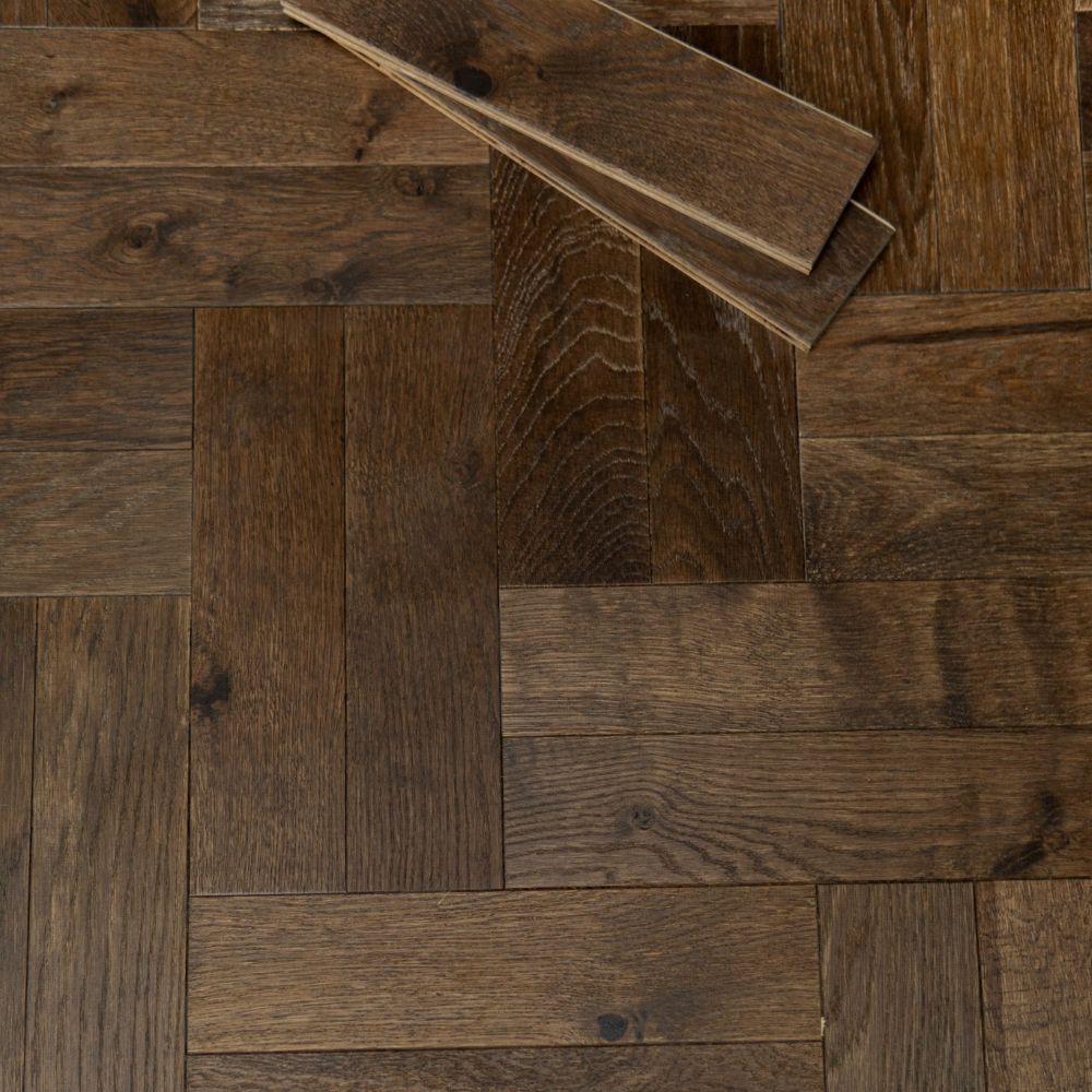 Oxford Herringbone Dark Brown Oak Wood Flooring 14 x 90 x 450 (mm)