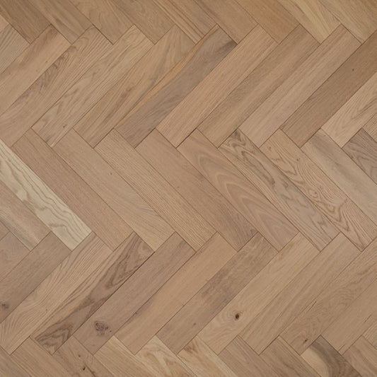 Cambridge Herringbone Invisible Oak Wood Flooring 18 x 90 x 400 (mm)