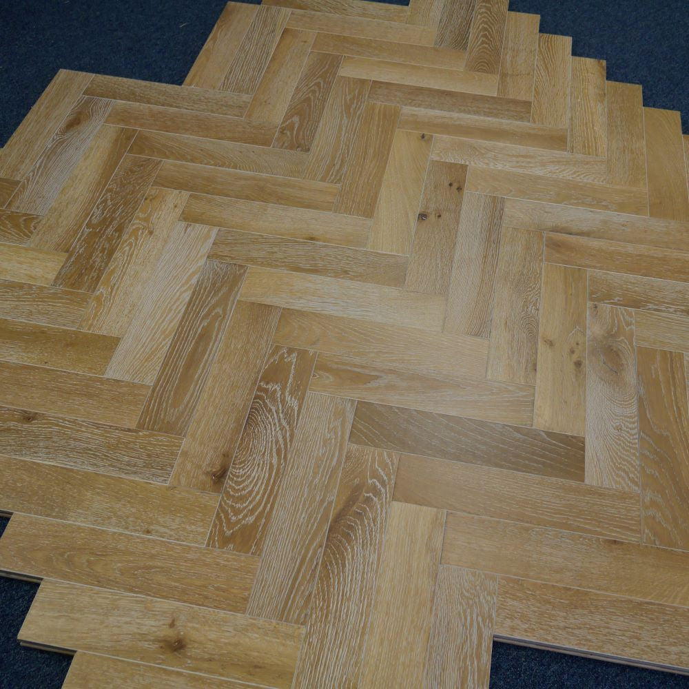Cambridge Herringbone Smoked White Oak Wood Flooring 18 x 90 x 400 (mm) - homes-and-floors