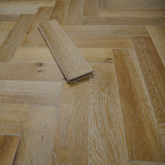 Cambridge Herringbone Smoked White Oak Wood Flooring 18 x 90 x 400 (mm) - homes-and-floors