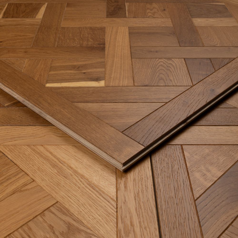 Bordeaux Oak Versailles Panel 20 x 800 x 800 (mm)