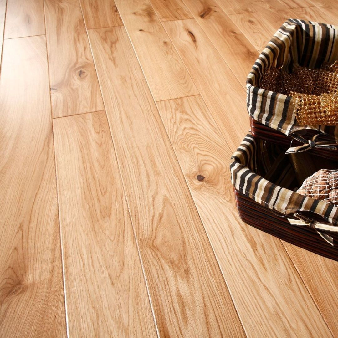 Weybridge Lacquered Oak Wooden Floor (5G Click) 14 x 180 (mm) - homes-and-floors
