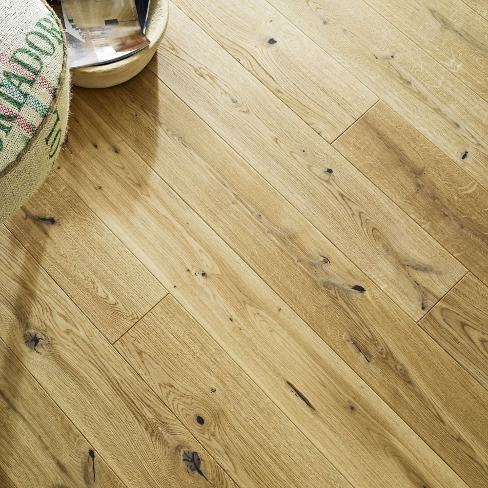 Ascot Lacquered Oak Wood Flooring (5G Click) 14 x 130 (mm) - homes-and-floors