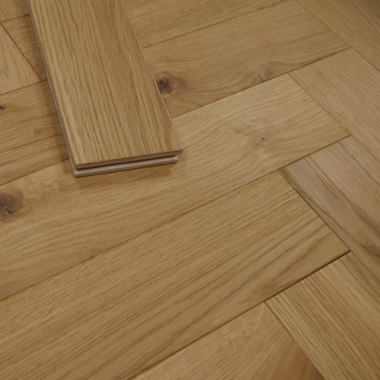 Oxford Herringbone Oak Brushed UV Oiled Wood Flooring 14 x 90 x 450 (mm) - homes-and-floors