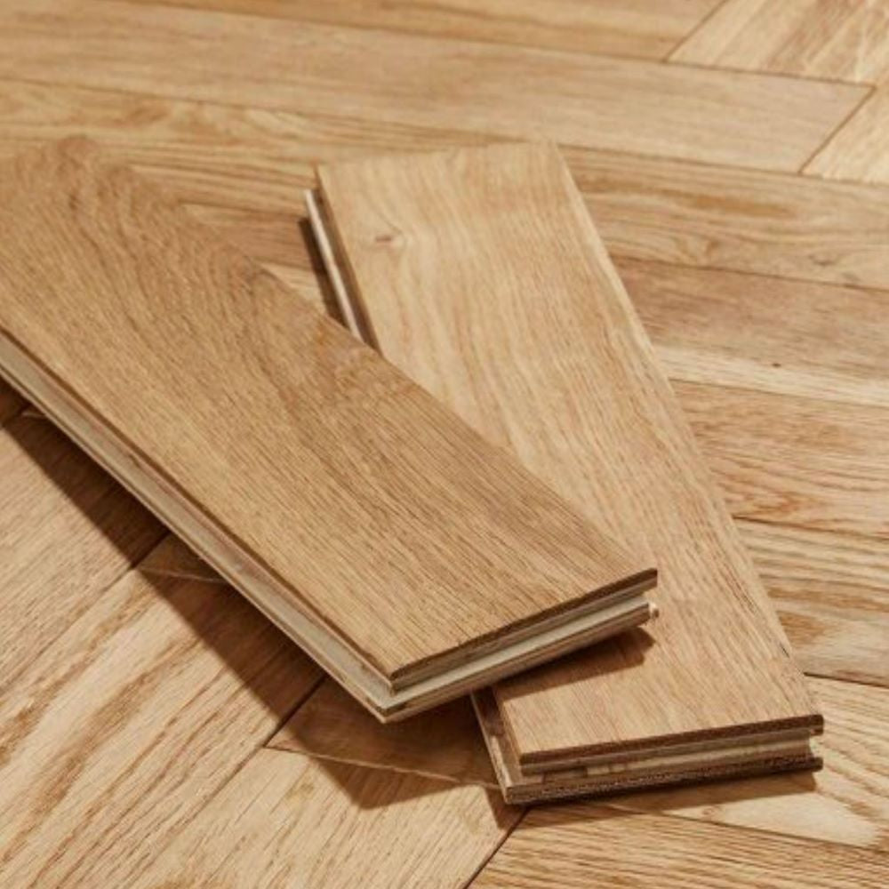 Oxford Herringbone Oak Brushed UV Oiled Wood Flooring 14 x 90 x 450 (mm) - homes-and-floors