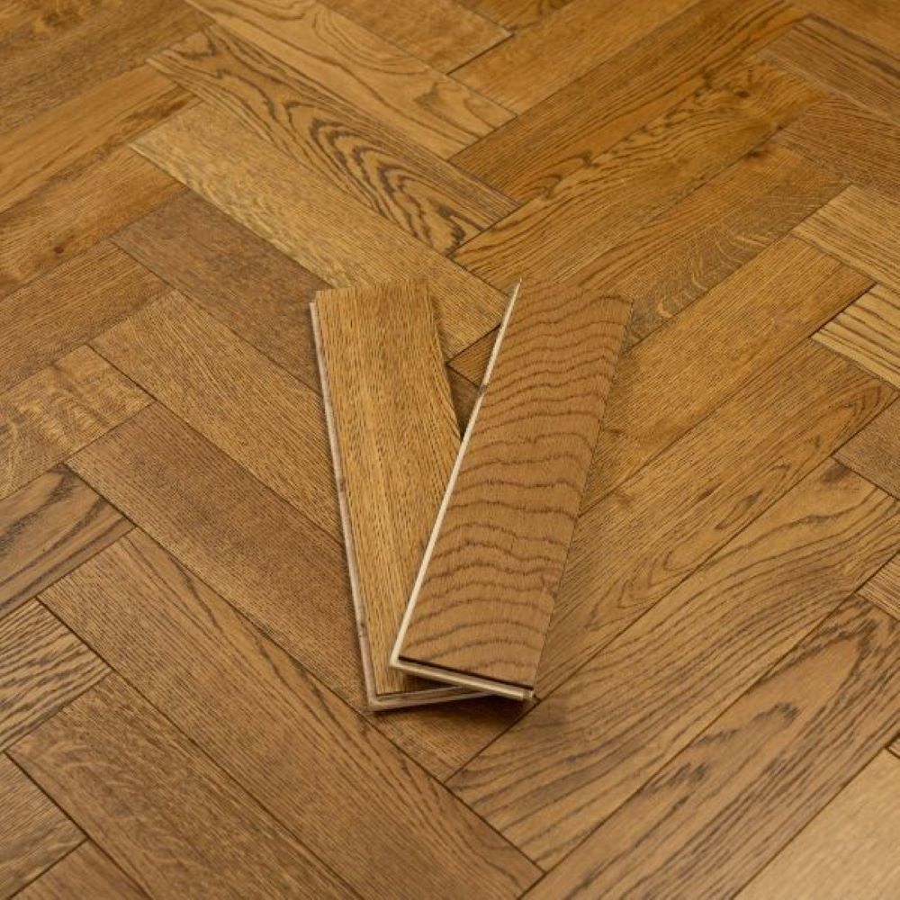 Oxford Herringbone Golden Oak Wood Flooring 14 x 90 x 400 (mm)