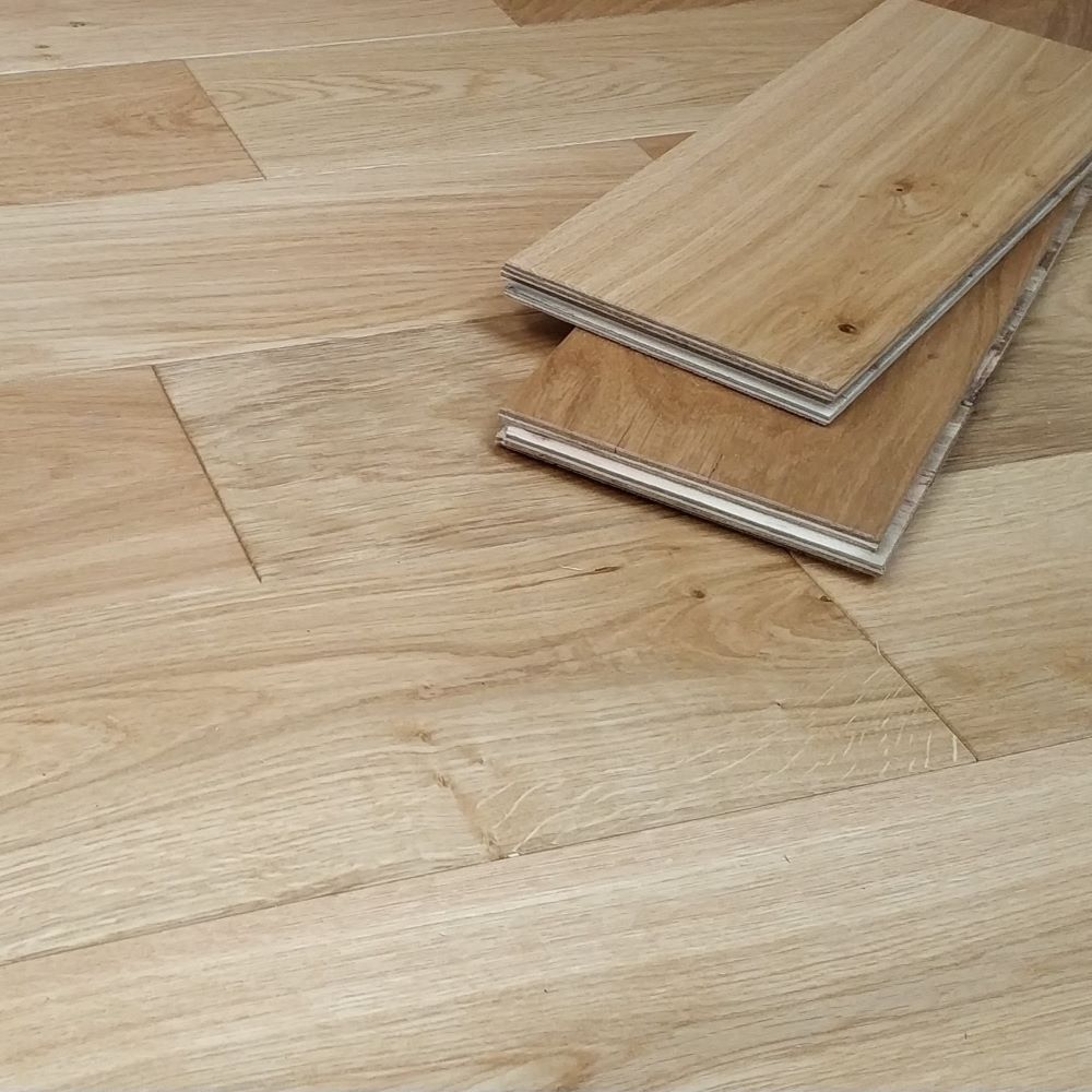 Developer Brushed Matt Lacquered Oak Wood Flooring 18 x 150 (mm)