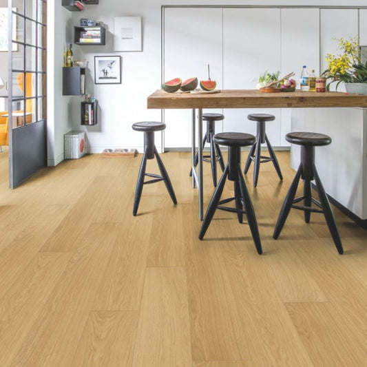 Quickstep Impressive Ultra Natural Varnished Oak Laminate Floor