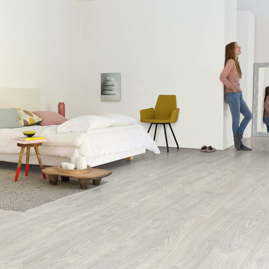 Quickstep Impressive Patina Classic Oak Grey Laminate Flooring