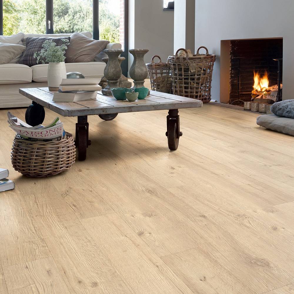 Quickstep Impressive Sandblasted Oak Natural Laminate Flooring