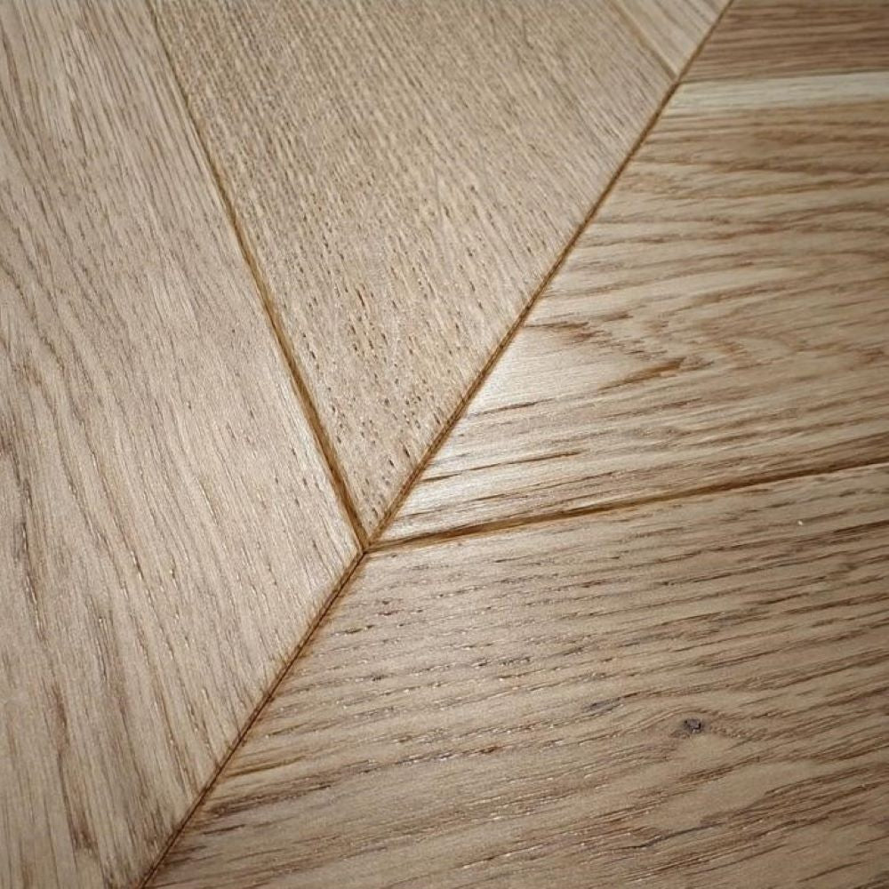 Oxford Chevron Natural Oak Wood Flooring 14 x 130 x 725 (mm)