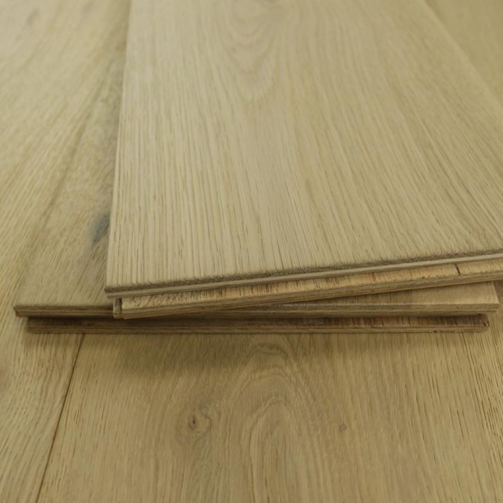 Developer Invisible Oak Wood Flooring 10 x 125 (mm)