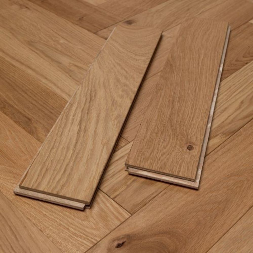 Developer Herringbone Oak Wood Flooring Brushed UV Oiled 14 x 90 x 450 (mm)