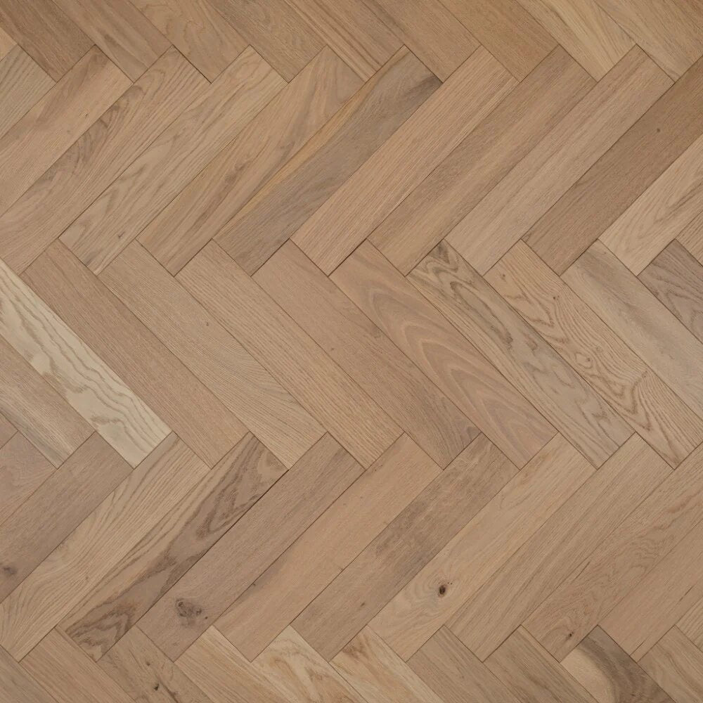 Developer Herringbone Oak Wood Flooring Invisible 14 x 90 x 450 (mm)