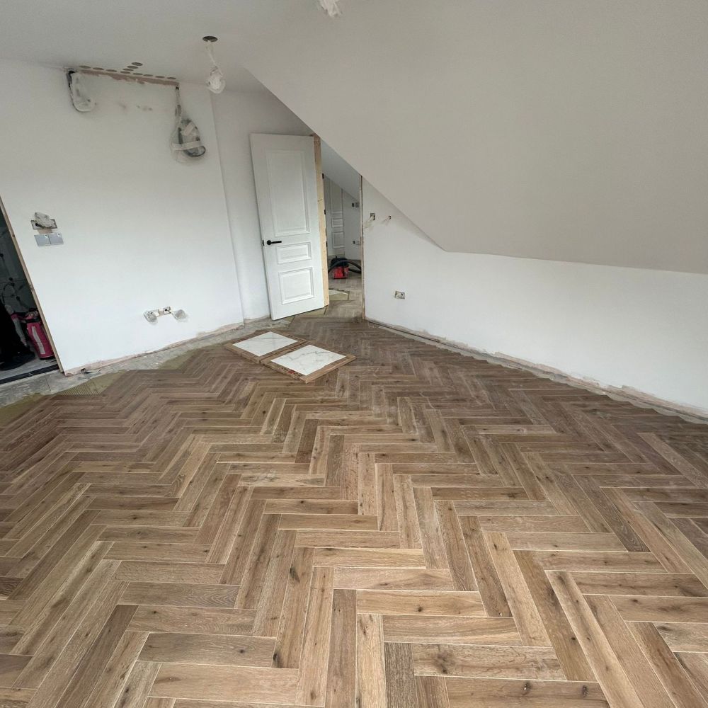 Developer Herringbone Oak Wood Flooring Staggered Grey 14 x 90 x 450 (mm)
