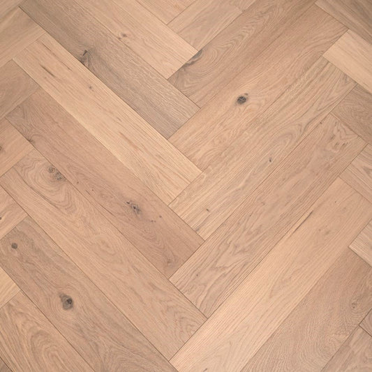 Oxford Herringbone Light Brushed Oak 14 x 125 x 600 (mm)