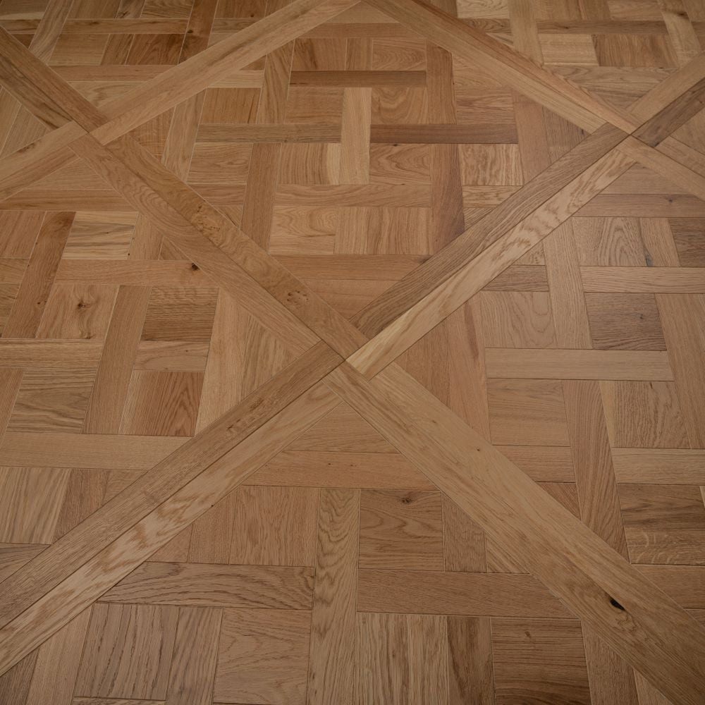 Eng. French Oak Versailles Brushed Natural Lacquered