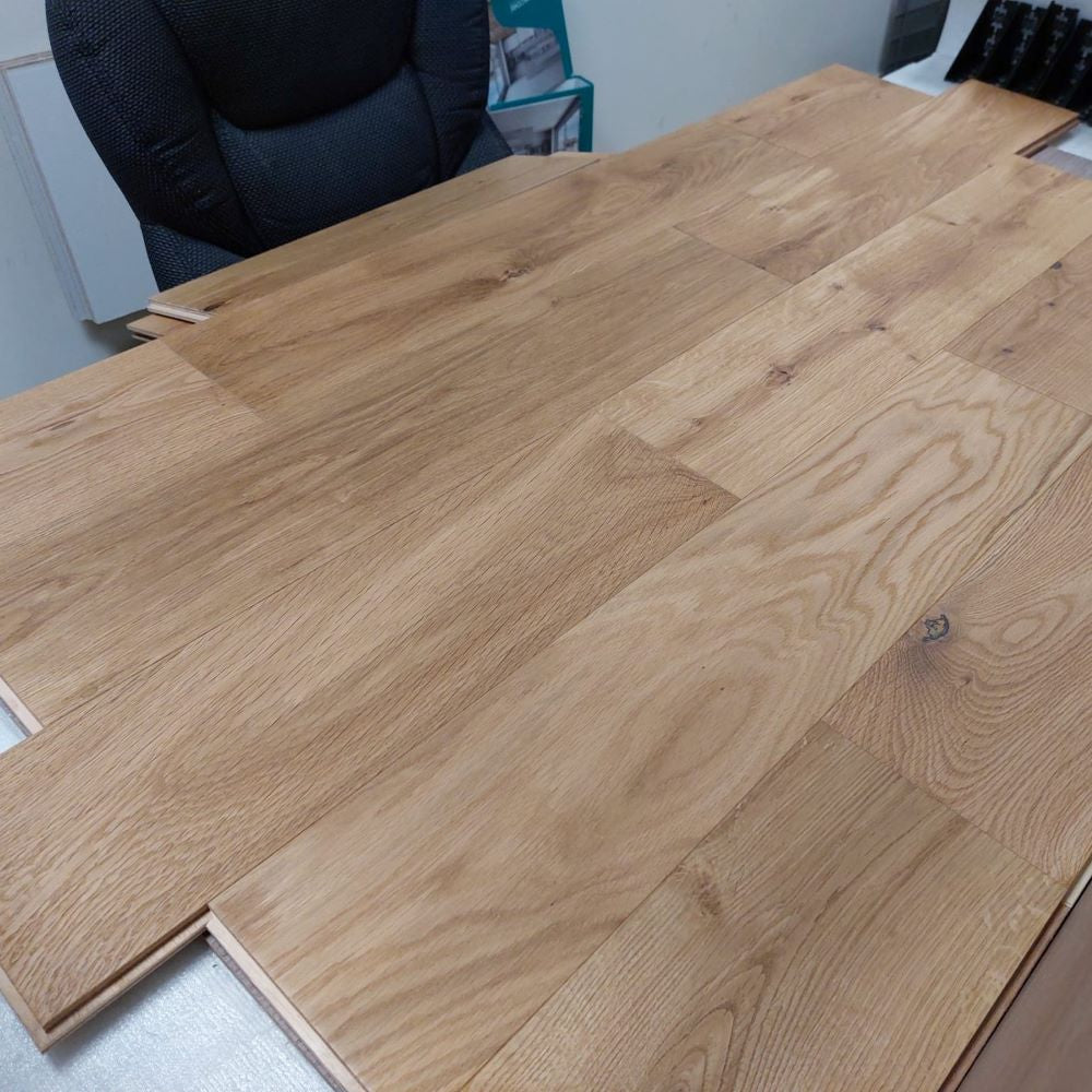 Cobham Natural Brushed Oak Wood Floor 14 x 150 (mm)