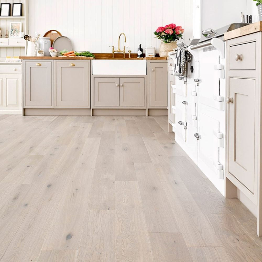 Cobham Grey Oak Wood Floor (5G Click) 14 x 155 (mm)