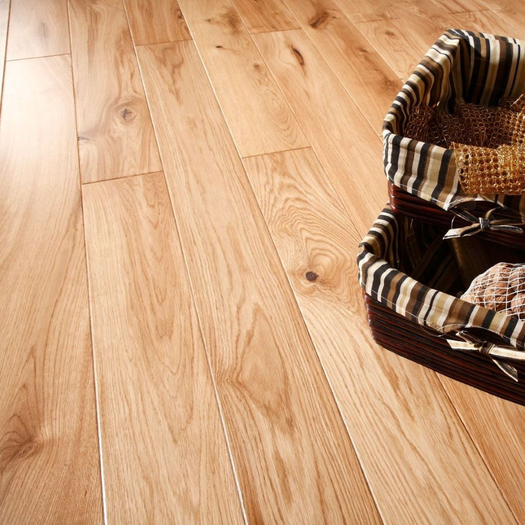 Weybridge Lacquered Oak Wooden Floor (5G Click) 14 x 180 (mm)