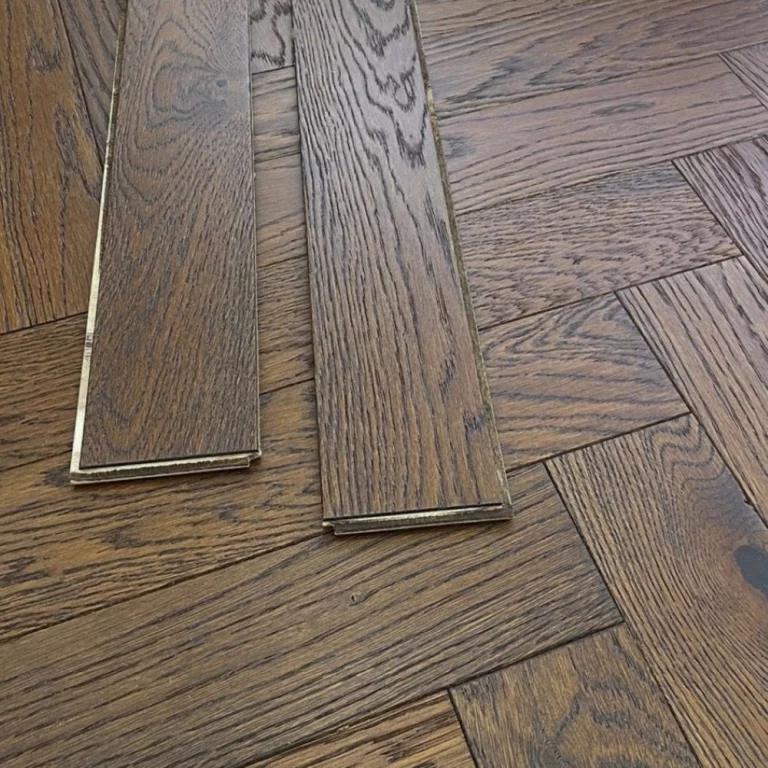 Oxford Herringbone Dark Brown Oak Wood Flooring 14 x 90 x 450 (mm)