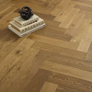 Cambridge Herringbone Cinnamon Oak 18 x 100 x 500 (mm)