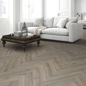 12mm Durham Oak Laminate Herringbone Flooring – image 4