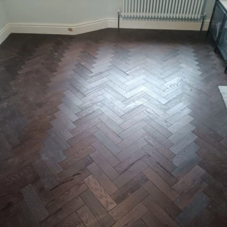 Oxford Herringbone Dark Oak Wood Flooring 18 x 80 x 300 (mm)
